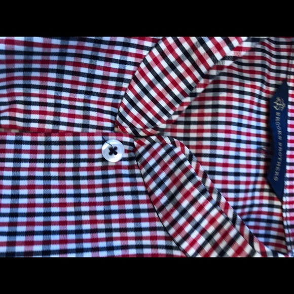 EUC Brooks Brothers gingham top size 2 - Picture 2 of 2